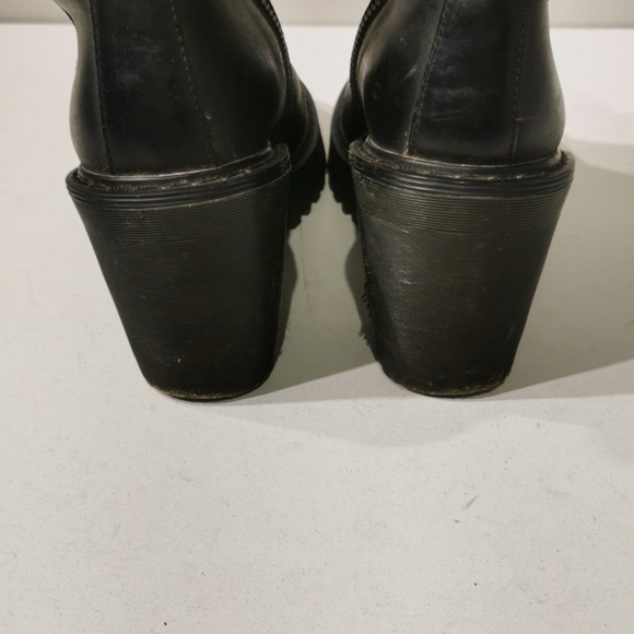 Dr.Martens Magdalena Women's Leather Heeled Chelsea Boots - Picture 8 of 12